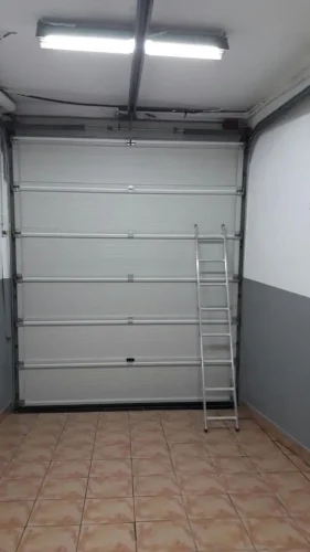 seguridad Seccionales 1 - Reparaci&oacute;n Mantenimiento Puertas Garaje Seccionales Barcelona Valencia Madrid Alicante